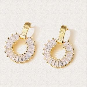 New 14K Gold Baguette Diamond 💎 Earrings